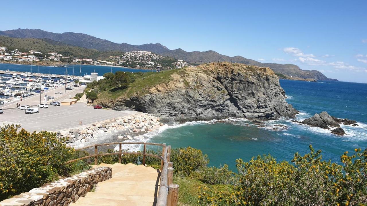 port de llança , LA Miranda Apartamento Exterior foto