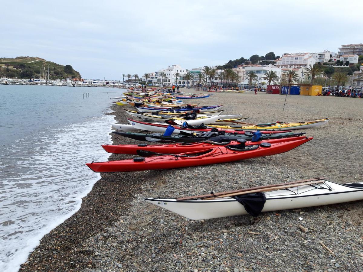 port de llança , LA Miranda Apartamento Exterior foto